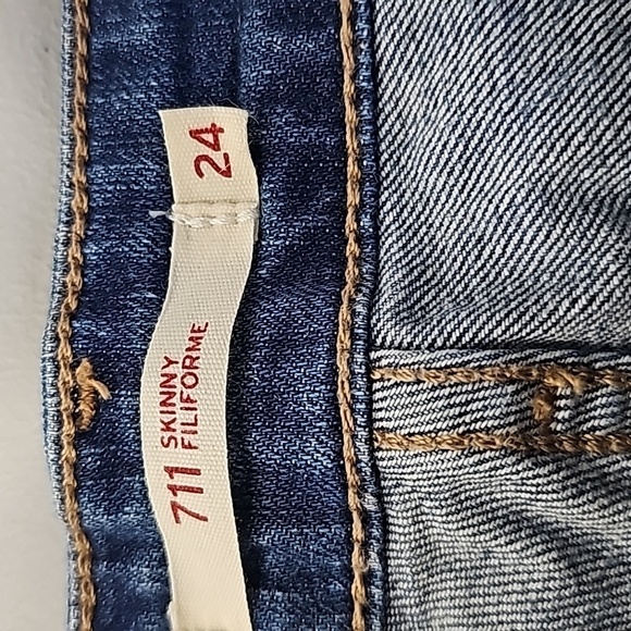 LEVI'S 711 24x32 skinny jeans - Picture 6 of 8